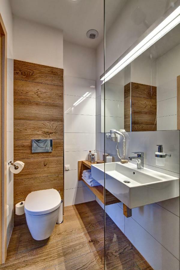 Joyinn Aparthotel Wroclaw Ngoại thất bức ảnh